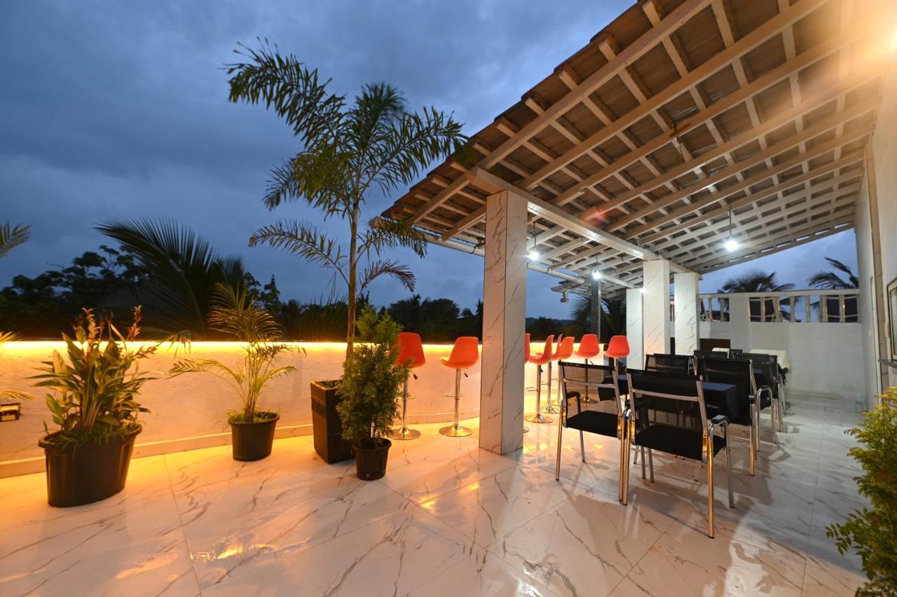 Hotel Quinta Da Branca - Near Baga Beach Bagian luar foto