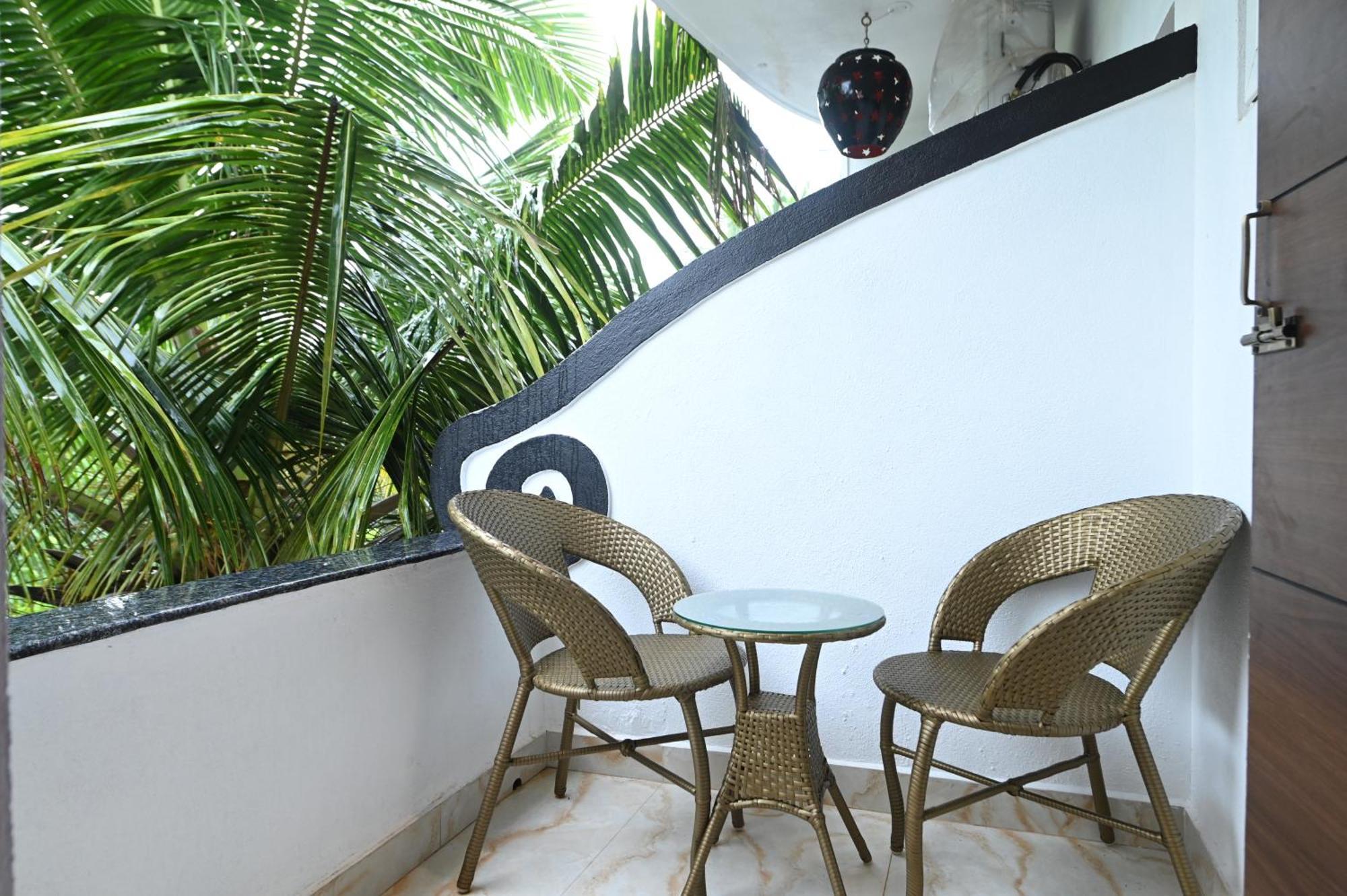 Hotel Quinta Da Branca - Near Baga Beach Bagian luar foto