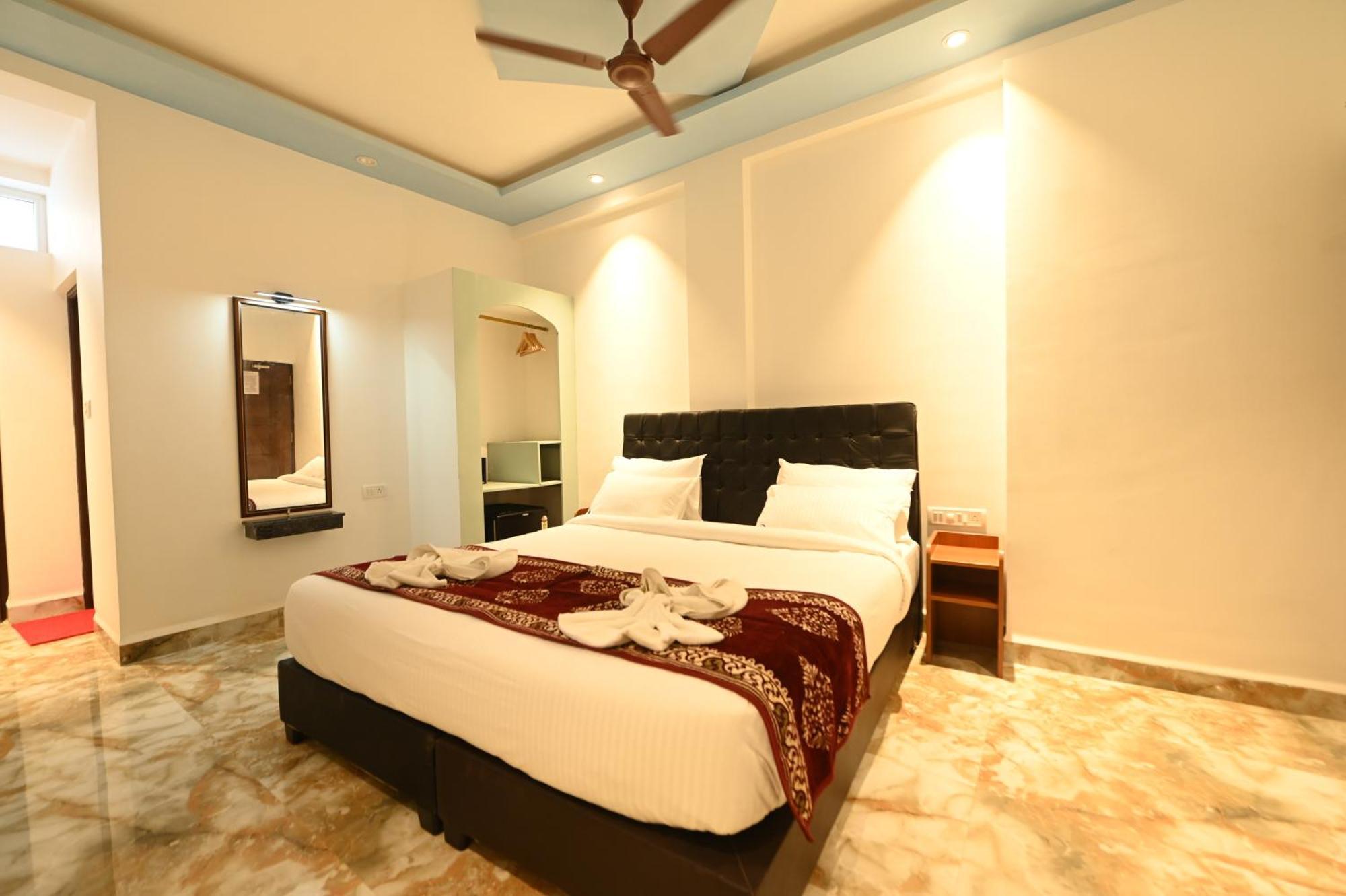 Hotel Quinta Da Branca - Near Baga Beach Bagian luar foto